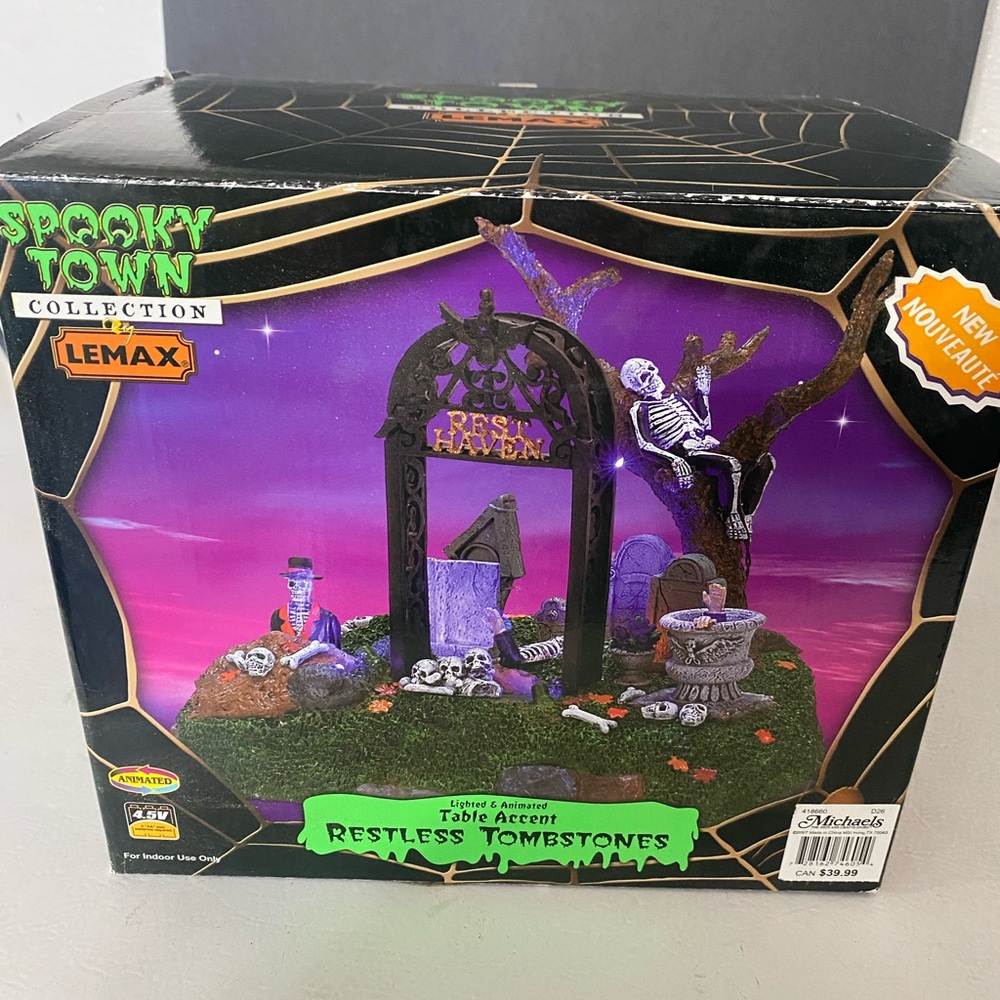 Lemax Spooky Town Restless Tombstones Table Accent